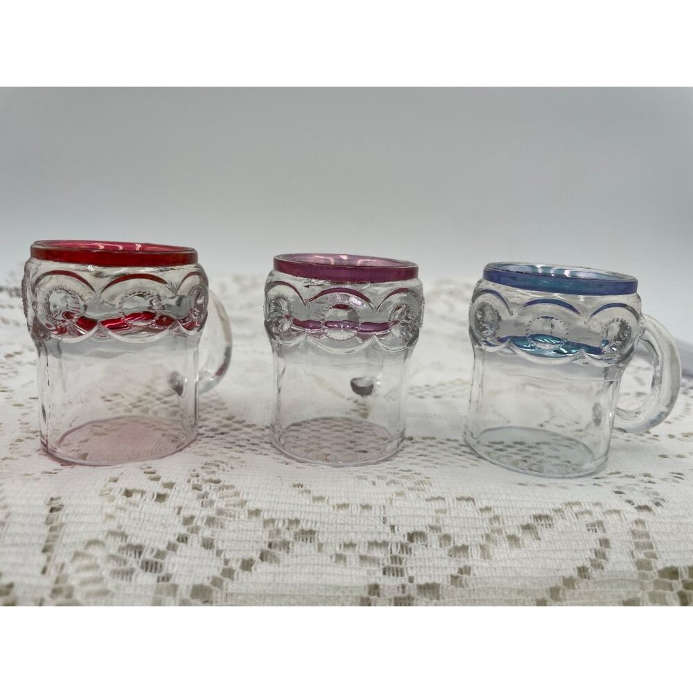 Set Of 3 Miniature Glass Shot Mugs Red Purple & Blue Bases Vintage Style Decorat - Picture 5 of 5